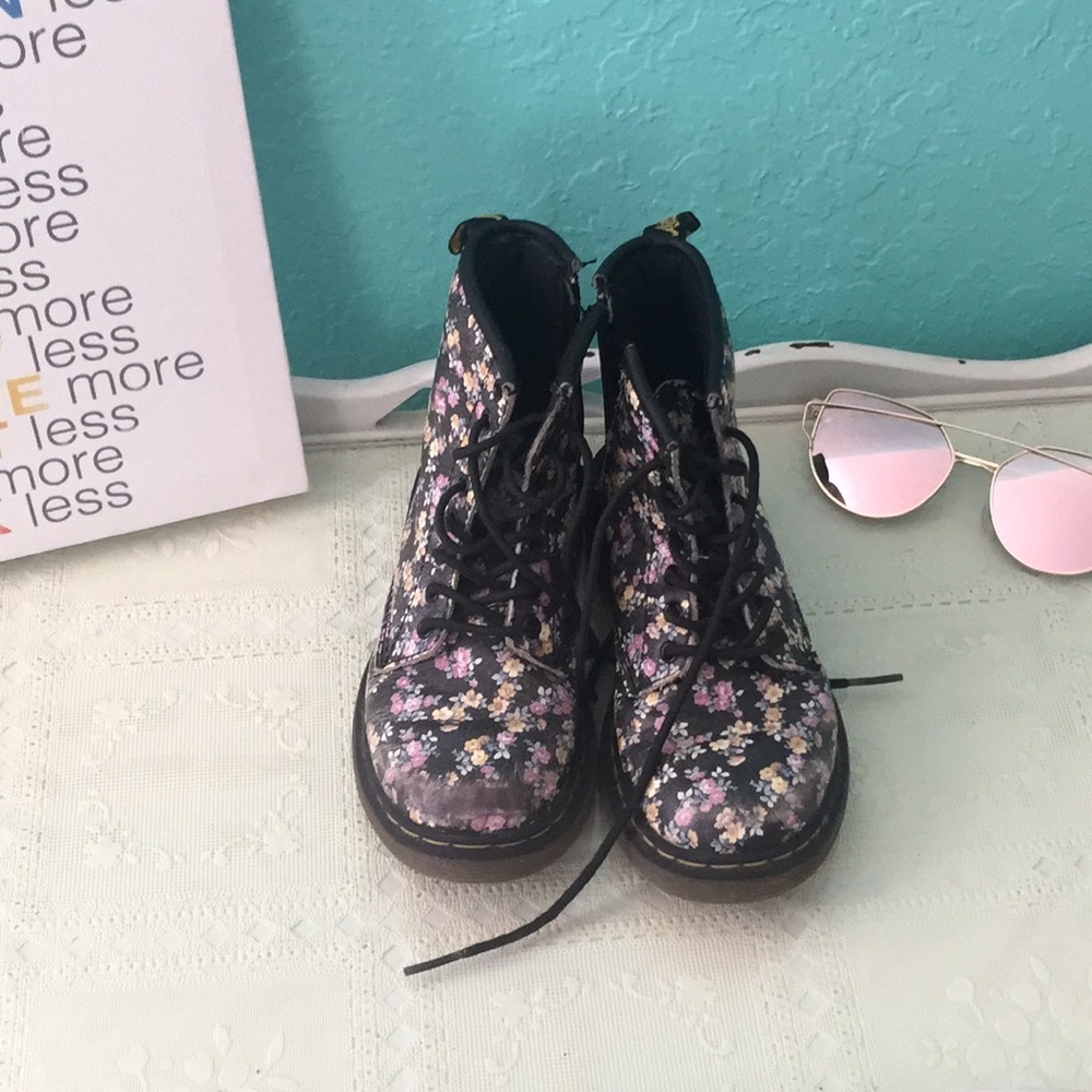 1 pair of leather dr.martens